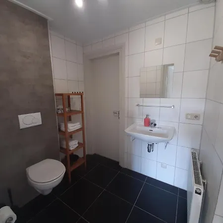 Couette-café Bergopwaerts 3*