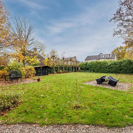 Bergopwaerts Bed and Breakfast 3*